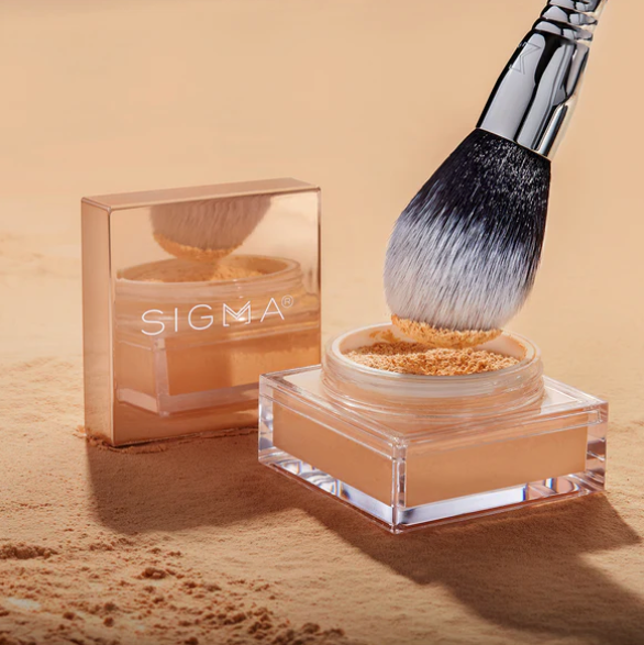 Sigma Beauty (F24) All-Over Powder Brush