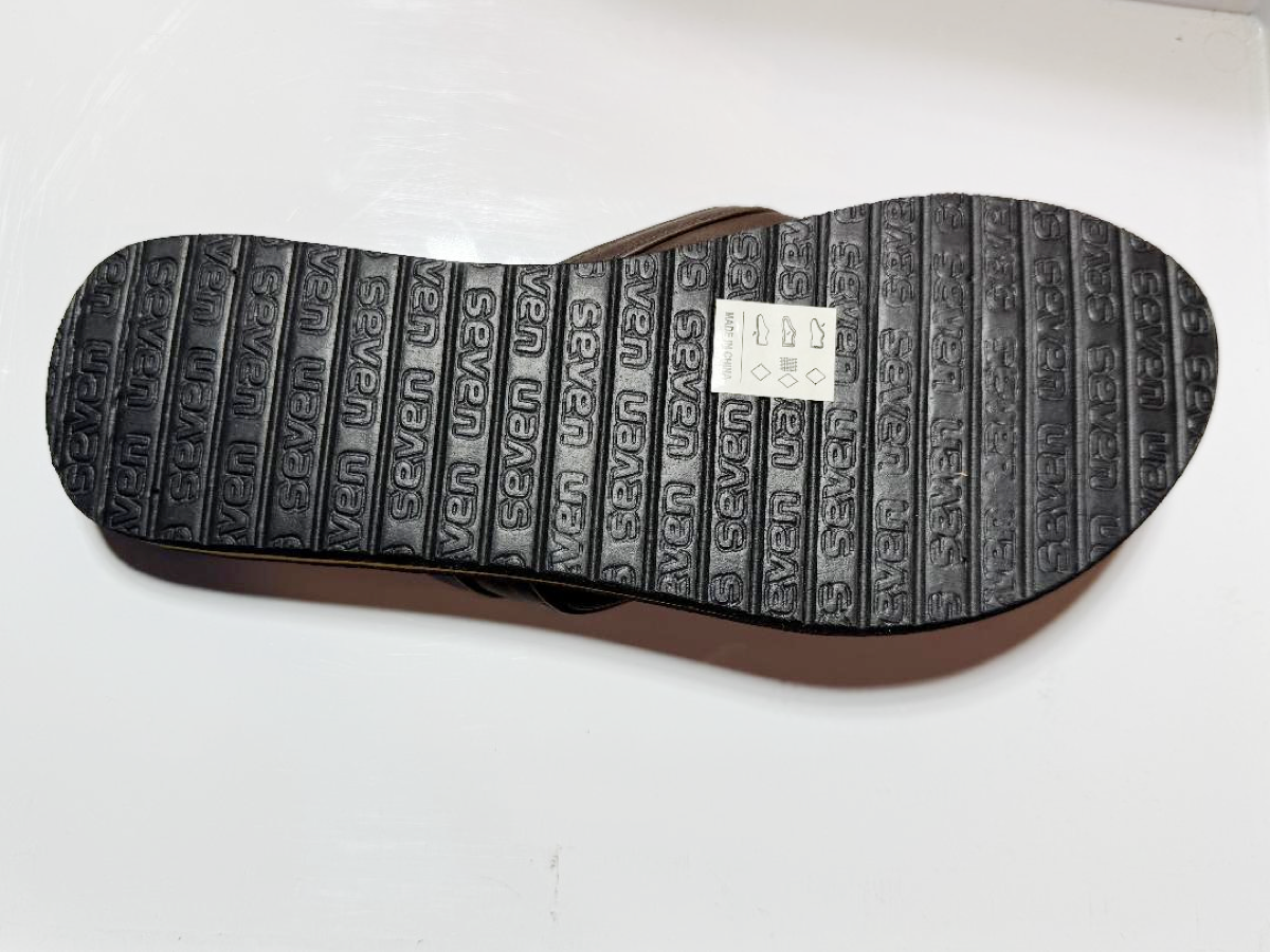 Surf 7 USA Women’s Flip Flops - Black (FF401W)