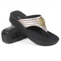 Aerothotic - Women's Walking Thong Sandals, Idelle - Brown (L0360)