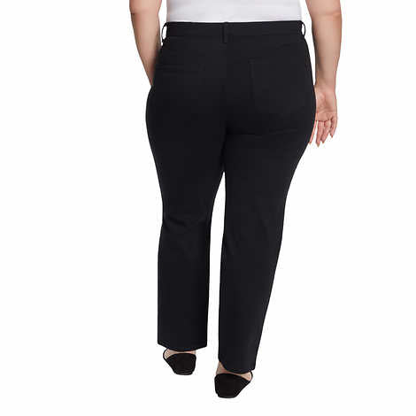 Gloria Vanderbilt Ladies' Amanda Stretch Denim Jean, Black, 18 Average