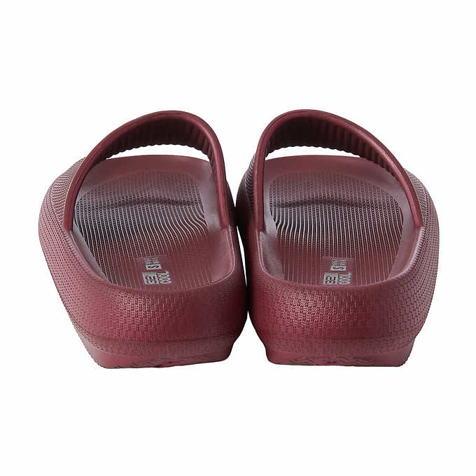 32 Degrees Unisex Cushion Slide Sandal, Red
