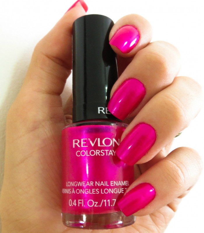 REVLON Colorstay Nail Enamel, Wild Strawberry 070 - oddros.shop
