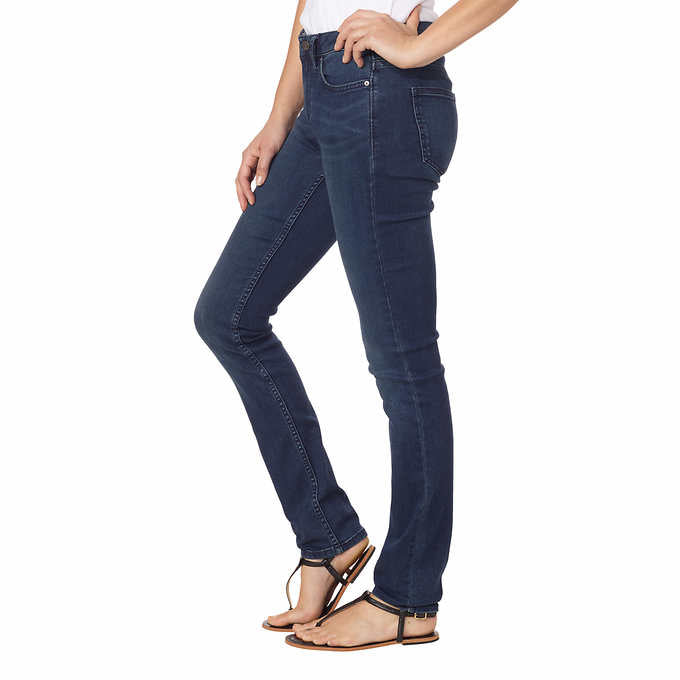 Calvin Klein Jeans Ladies' Ultimate Skinny Jean, Inkwell (10X30) - oddros.shop