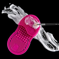Sigma Beauty Spa® Express Brush Cleaning Glove - oddros.shop
