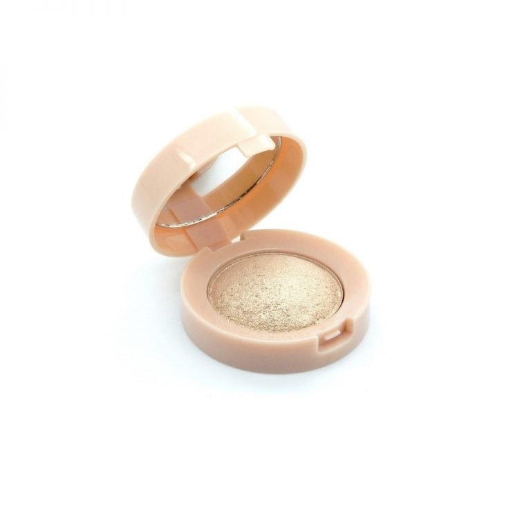 W7 COSMETICS Yummy - Cafe Latte Eyeshadow - oddros.shop