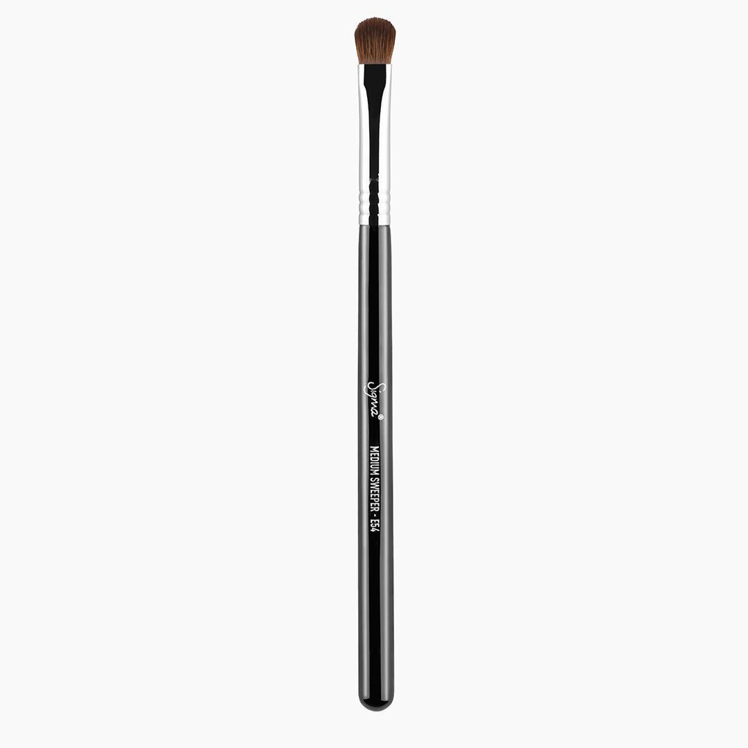 Sigma Beauty E54 Medium Sweeper Makeup Brush - oddros.shop