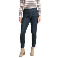 Levi's Signature Gold Ladies' Pull-on Jean