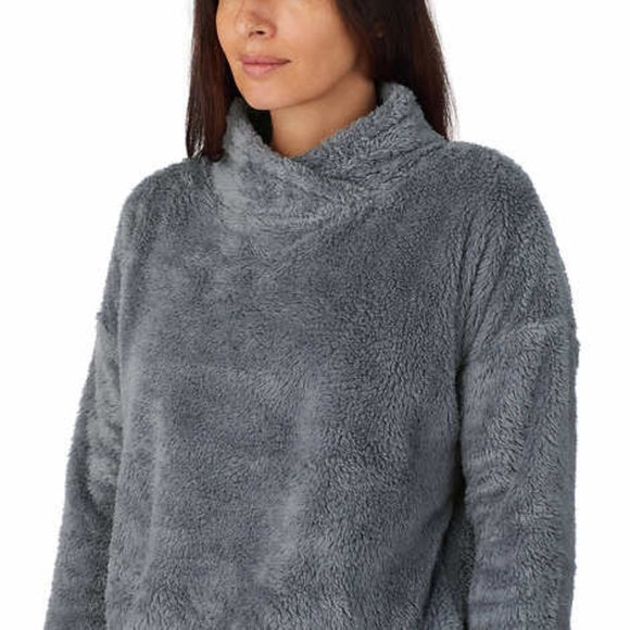 Ladies Cozy Fleece Gray Lounge Pajama Set